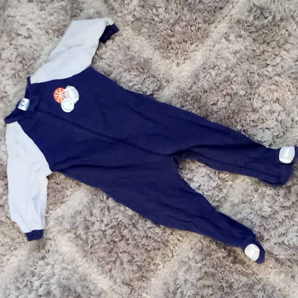 Baby pj - Picture 1 of 2